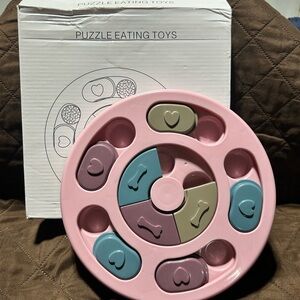 NWT- IQ Interactive Puzzle Toy for dogs
